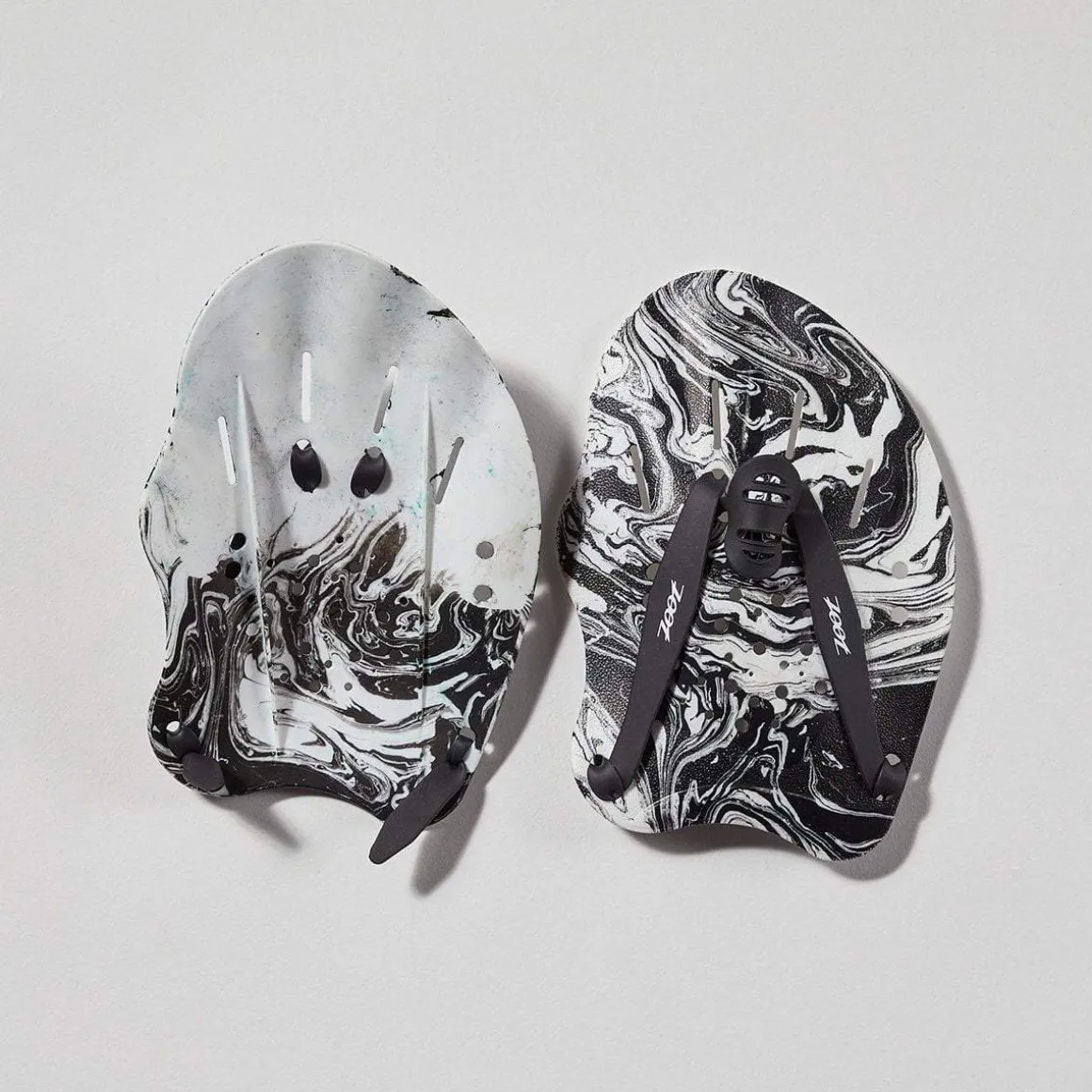 Ultra Hand Paddles - Black/White