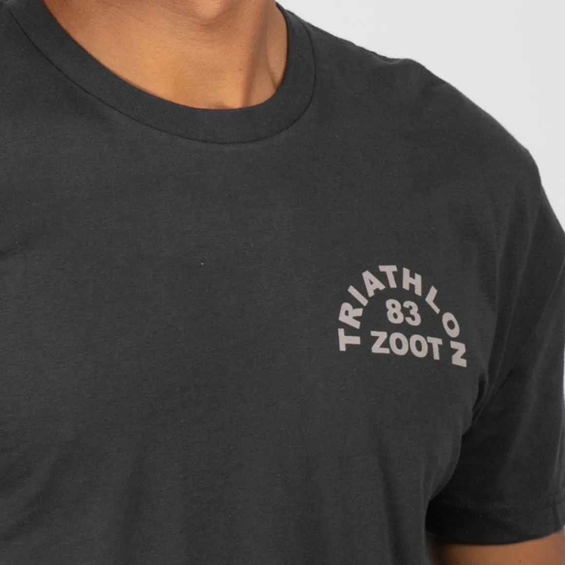 Unisex Triathlon Arch Tee - Graphite Black