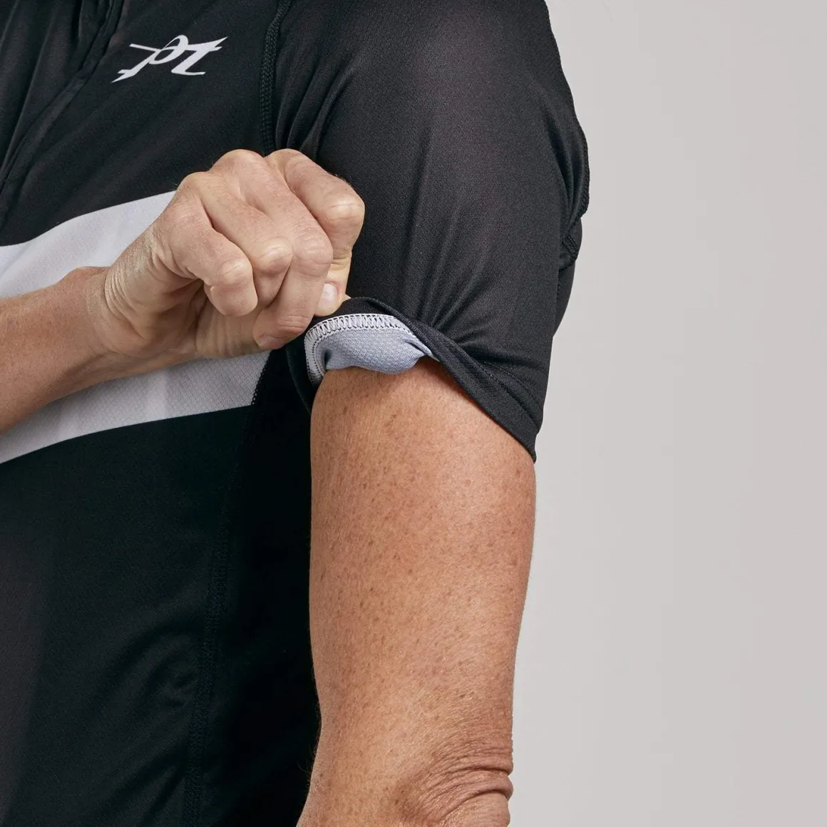 Womens Core+ Cycle Jersey - Black