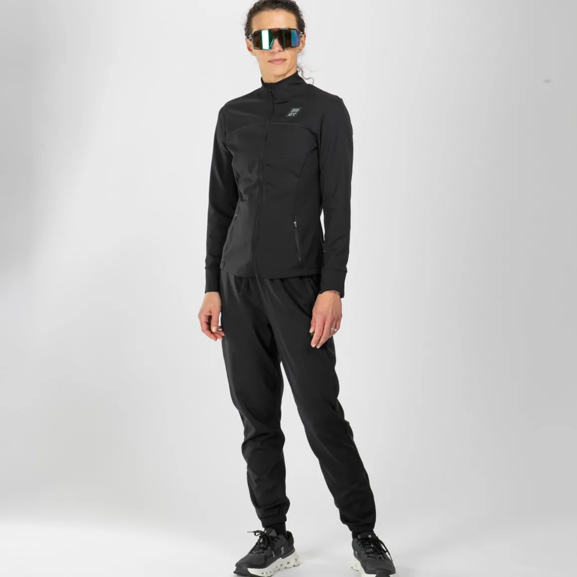 Women's Elite Run Track Jacket - Jet Black
