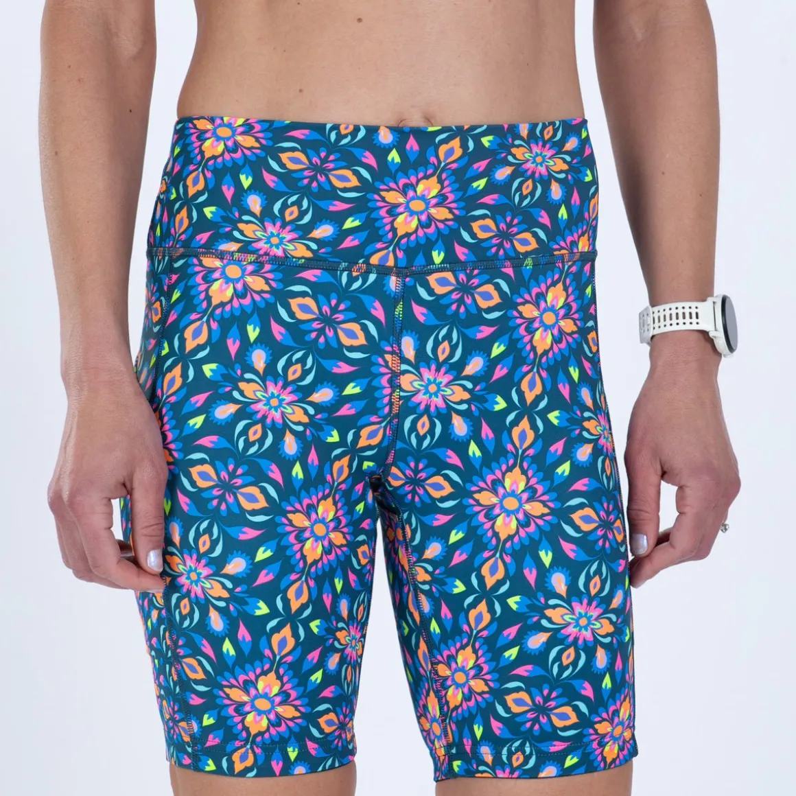 Women's Ltd Run 8" Pulse High-Rise Short - Kaleidoscope