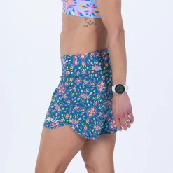 Women's Ltd Run 6" Short - Kaleidoscope