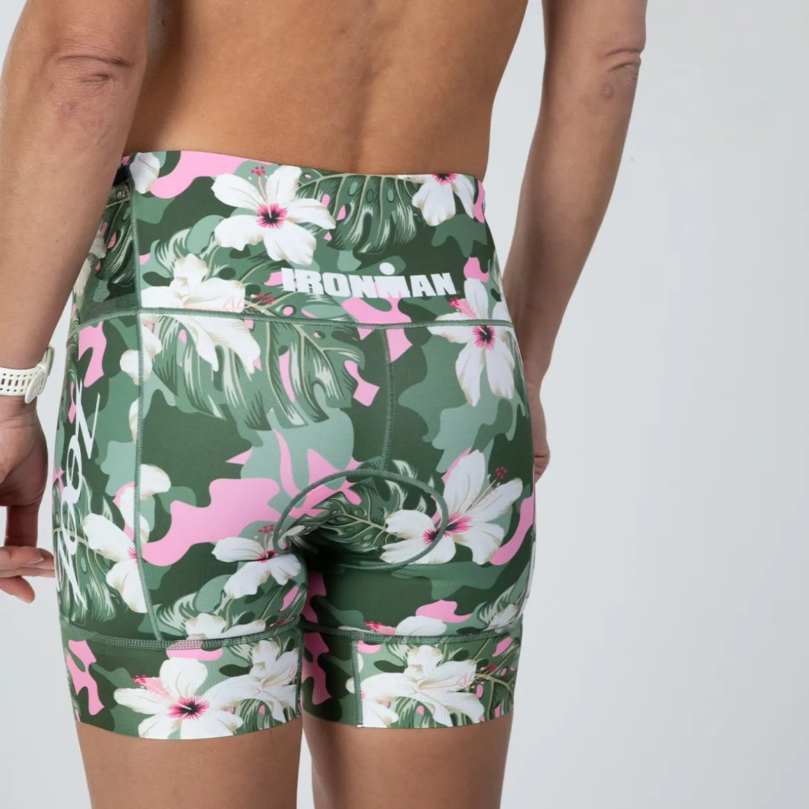 Women's Ltd Tri 6" Short - IM Strength
