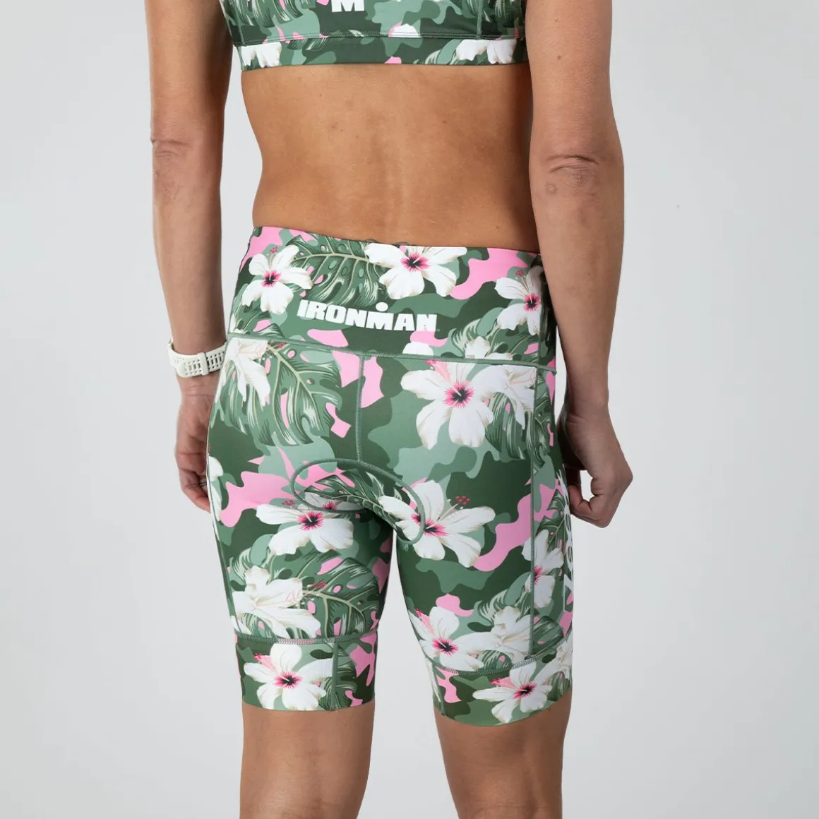Women's Ltd Tri 8" Short - IM Strength