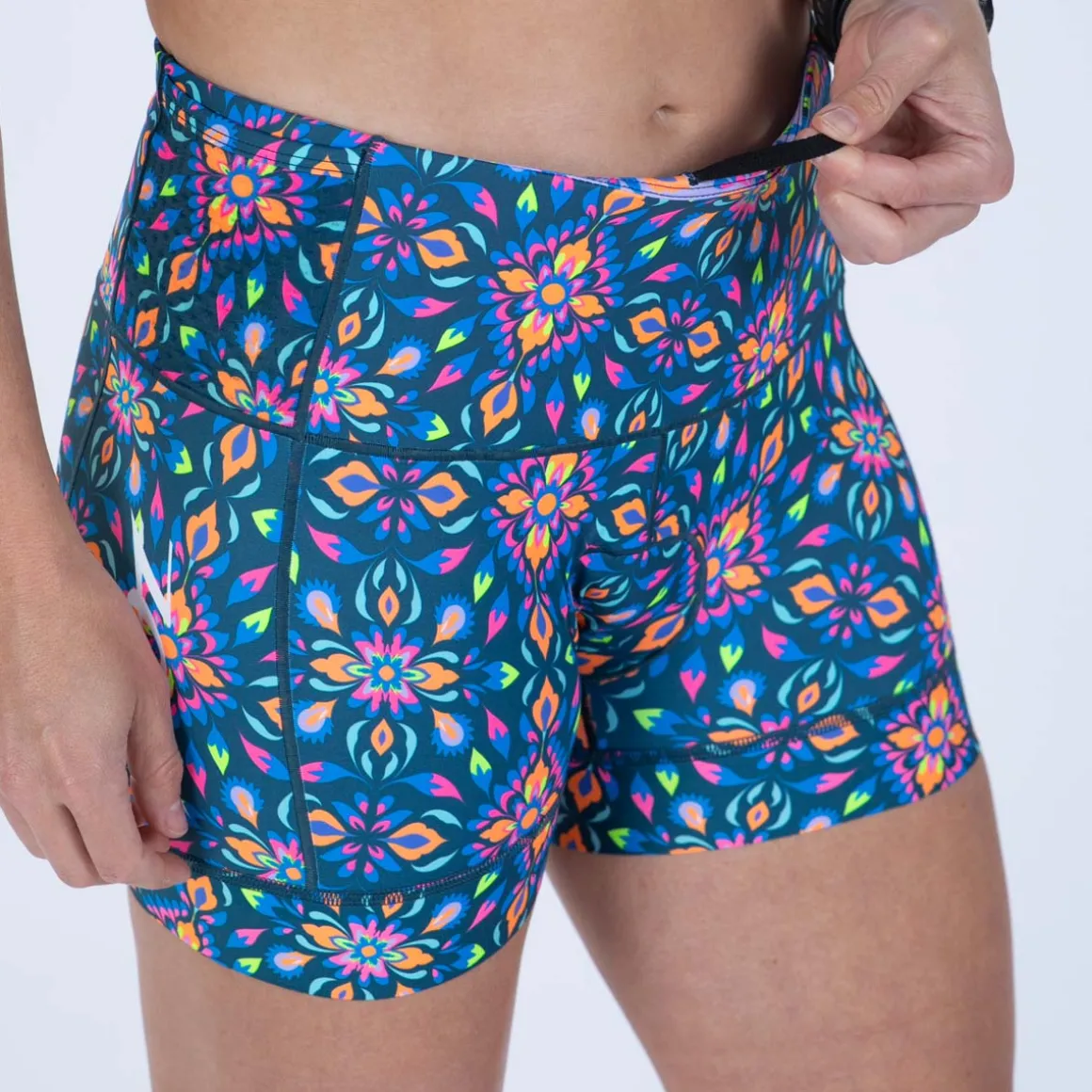 Women's Ltd Tri 4" Short - Kaleidoscope
