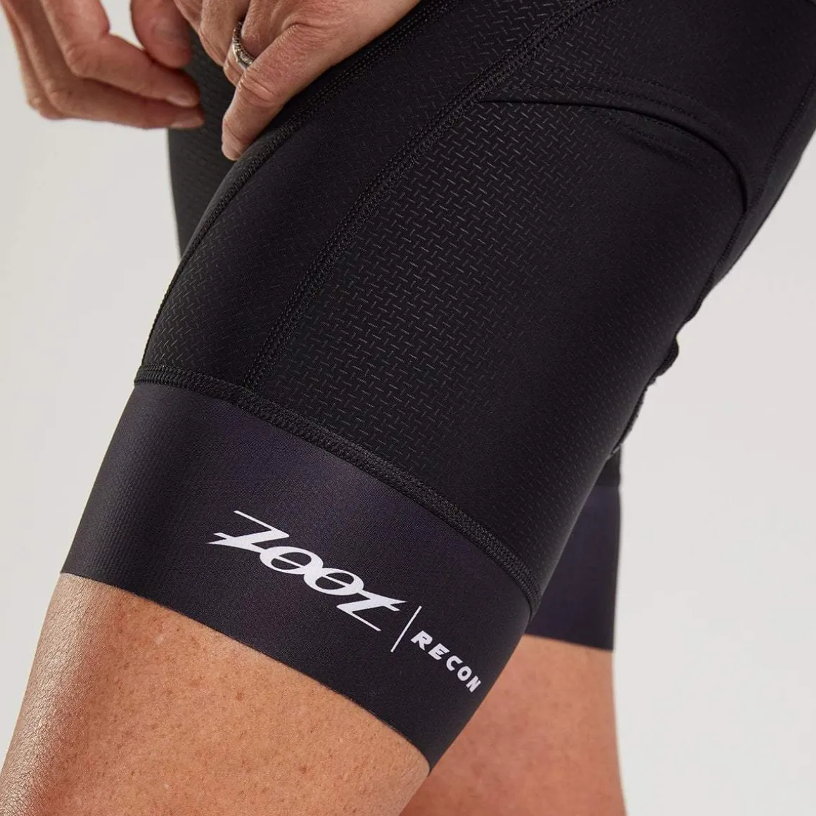 Womens Recon Cycle Bib - Coal Black